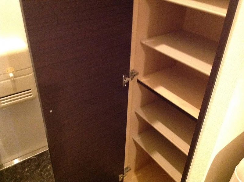 シューズボックス