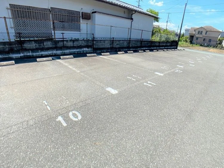 設備・仕様は号室により異なる為、現況を優先致します。