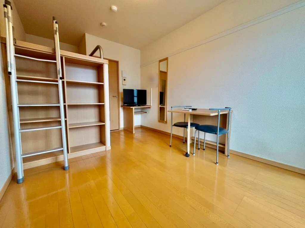 設備・仕様は号室により異なる為、現況を優先いたします。