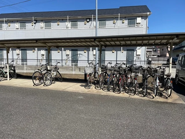 屋根付き駐輪場