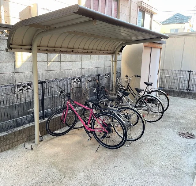 屋根付き駐輪場