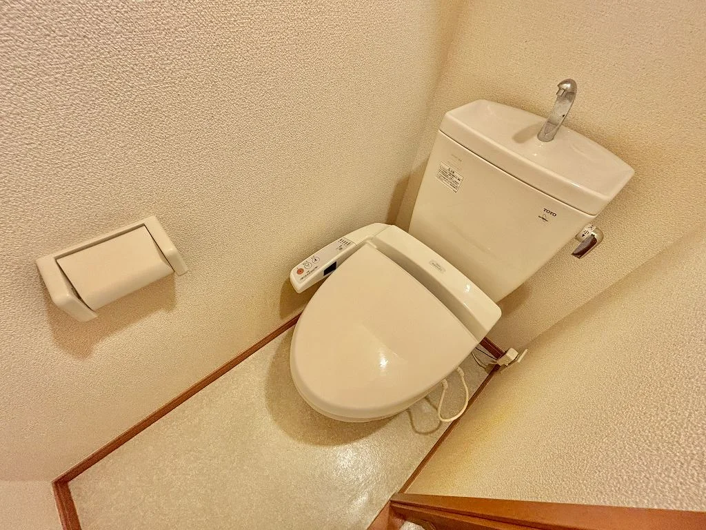 設備・仕様は号室により異なる為、現況を優先いたします。