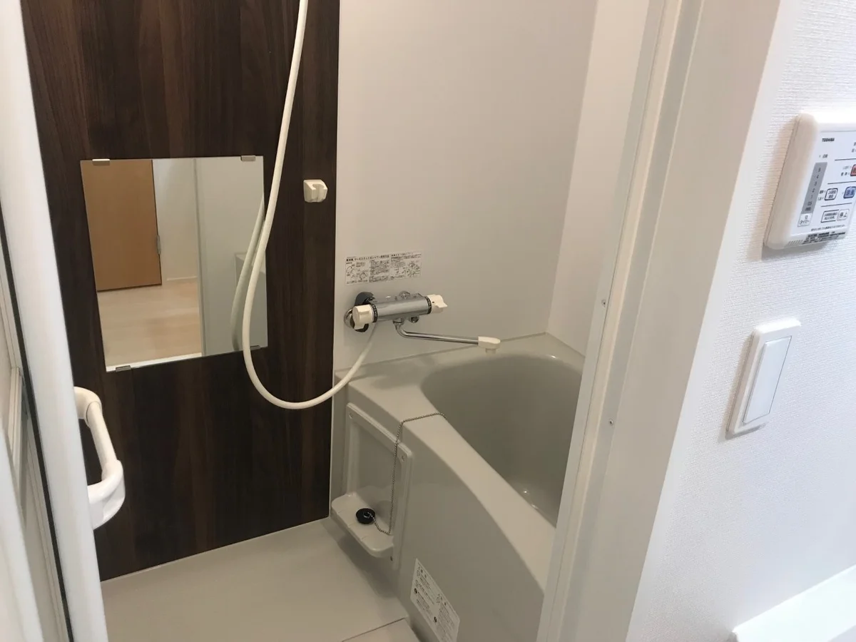 設備・使用は号室により異なる為、現況を優先致します。