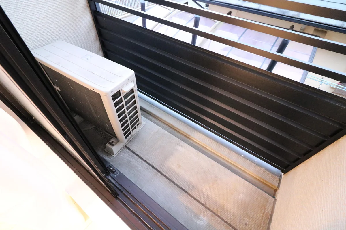 洗濯物が干しやすいバルコニー付き