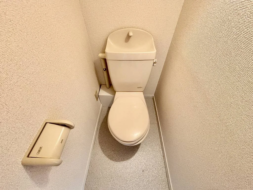 設備・仕様は号室により異なる為、現況を優先いたします。