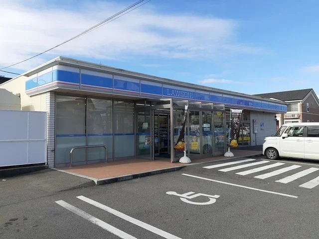 ローソンまで20m