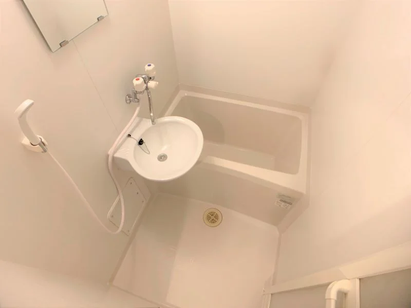 設備・使用は号室により異なる為、現況を優先致します。