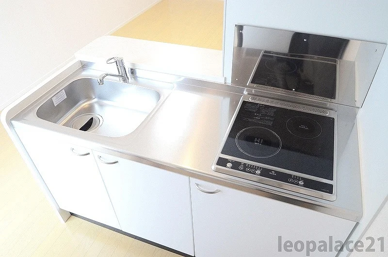 設備・仕様は号室により異なる為、現況を優先致します。