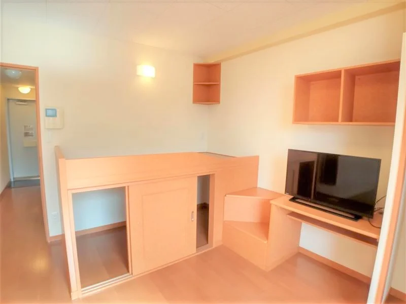 収納つきベット