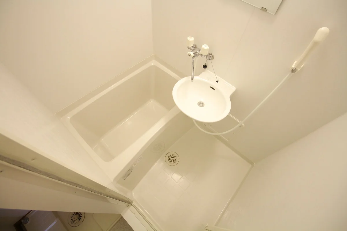 浴室乾燥機付きのお風呂です♪