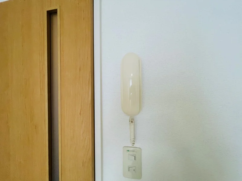 インターフォン