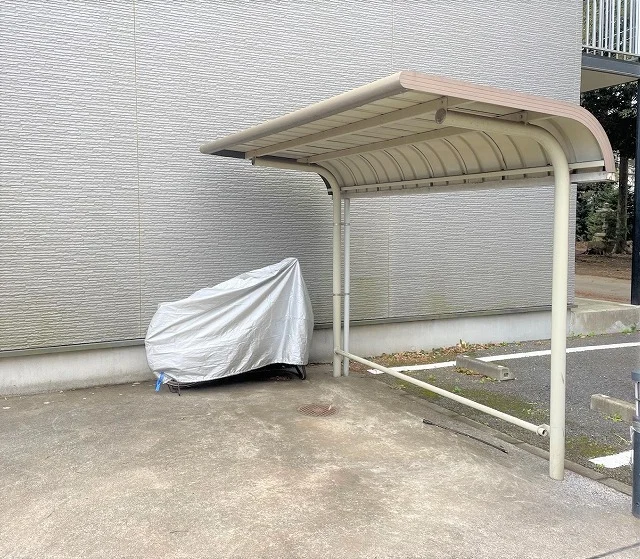 屋根付き駐輪場