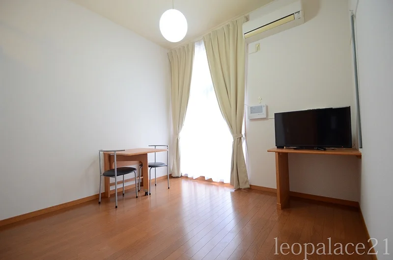 設備・仕様は号室により異なる為、現況を優先致します。