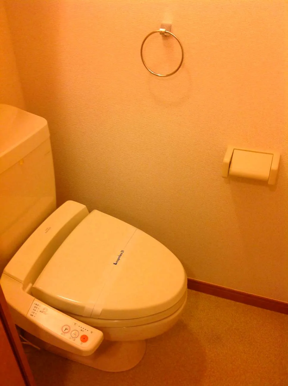 ウォシュレット付きです！