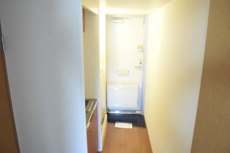 便利な宅配ＢＯＸ付きです!!