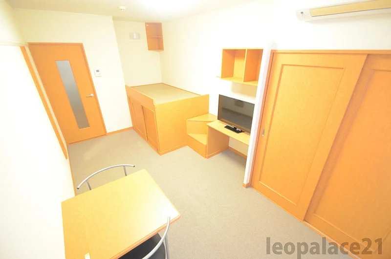 設備・使用は号室により異なる為、現況を優先致します。