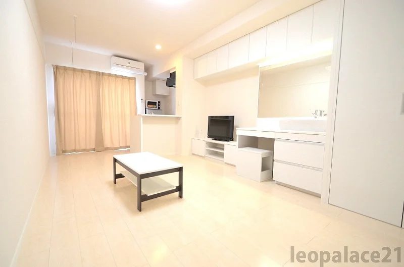 設備・使用は号室により異なる為、現況を優先致します。