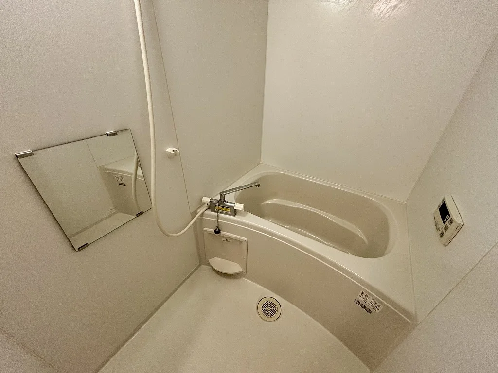 設備・仕様は号室により異なる為、現況を優先いたします。