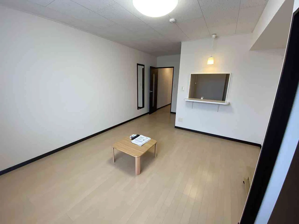 設備・仕様は号室により異なる為、現況を優先致します。