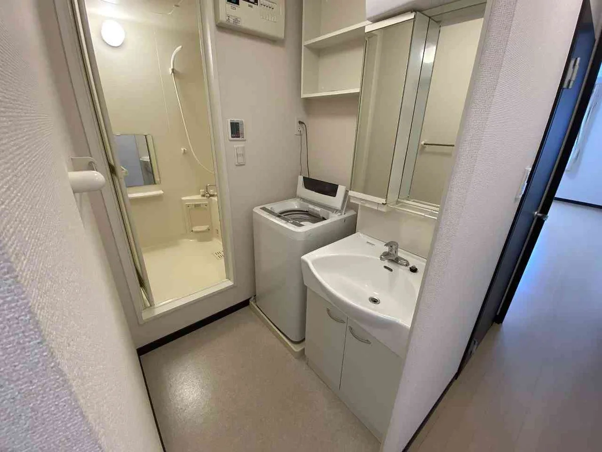 設備・仕様は号室により異なる為、現況を優先致します。