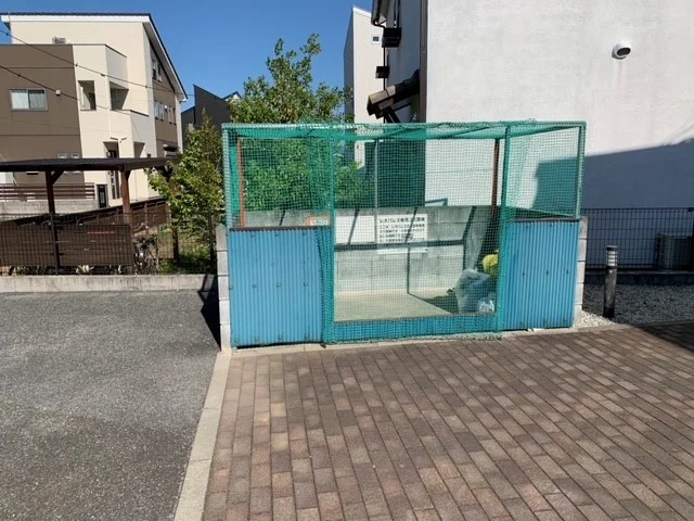 ごみ置場