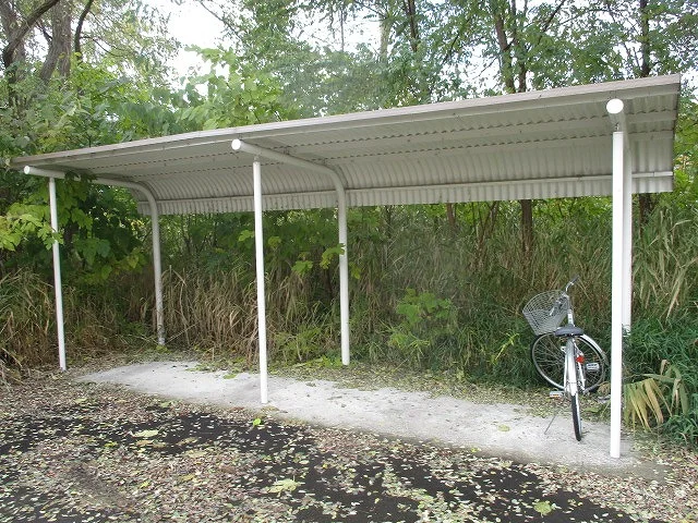 屋根付き駐輪場