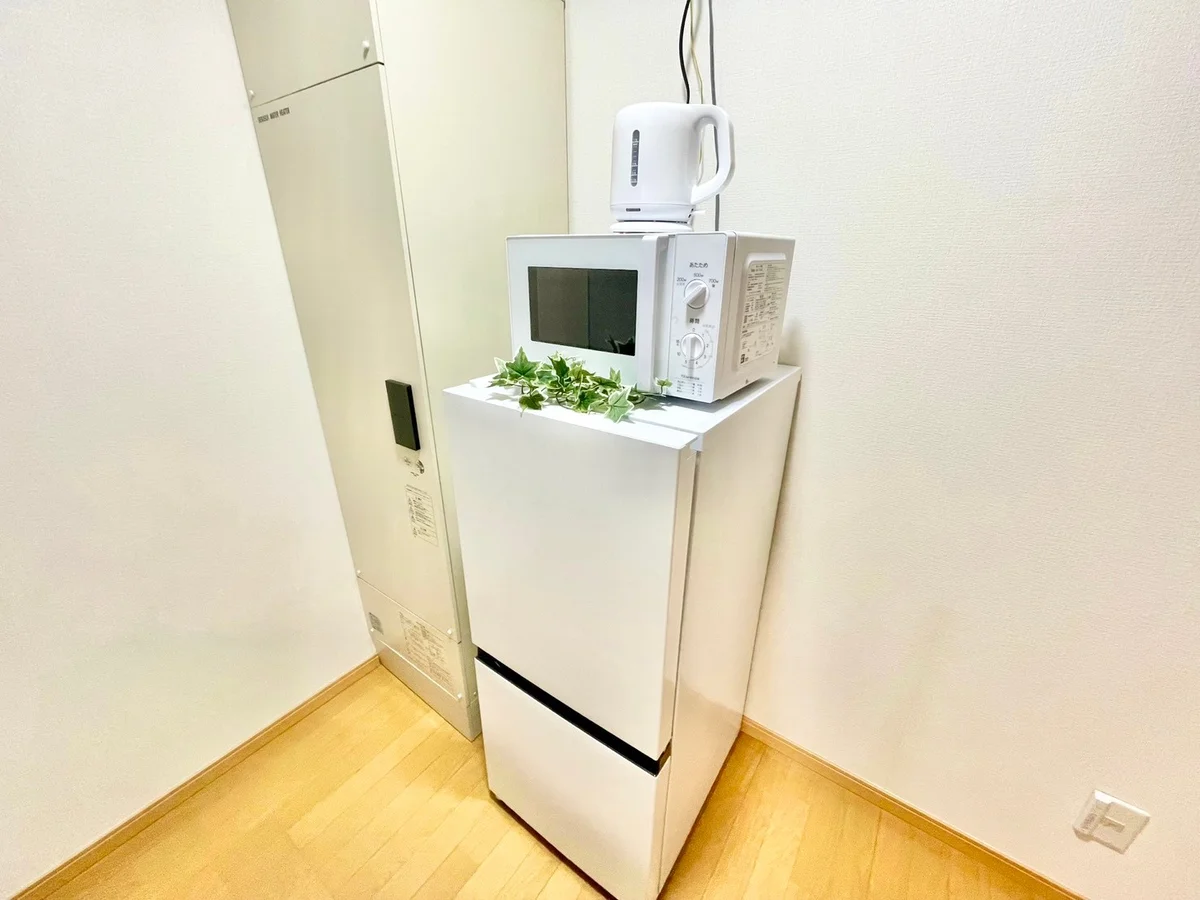 ※撮影用の観葉植物・食器調理器具・雑貨類等はございません。※図面・写真は現況優先。