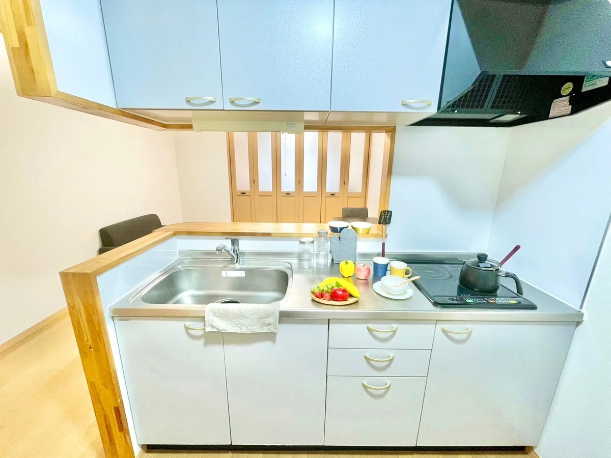 ※撮影用の観葉植物・食器調理器具・雑貨類等はございません。※図面・写真は現況優先。