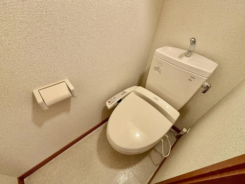 設備・仕様は号室により異なる為、現況を優先いたします。