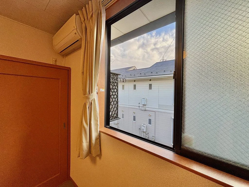 設備・仕様は号室により異なる為、現況を優先いたします。