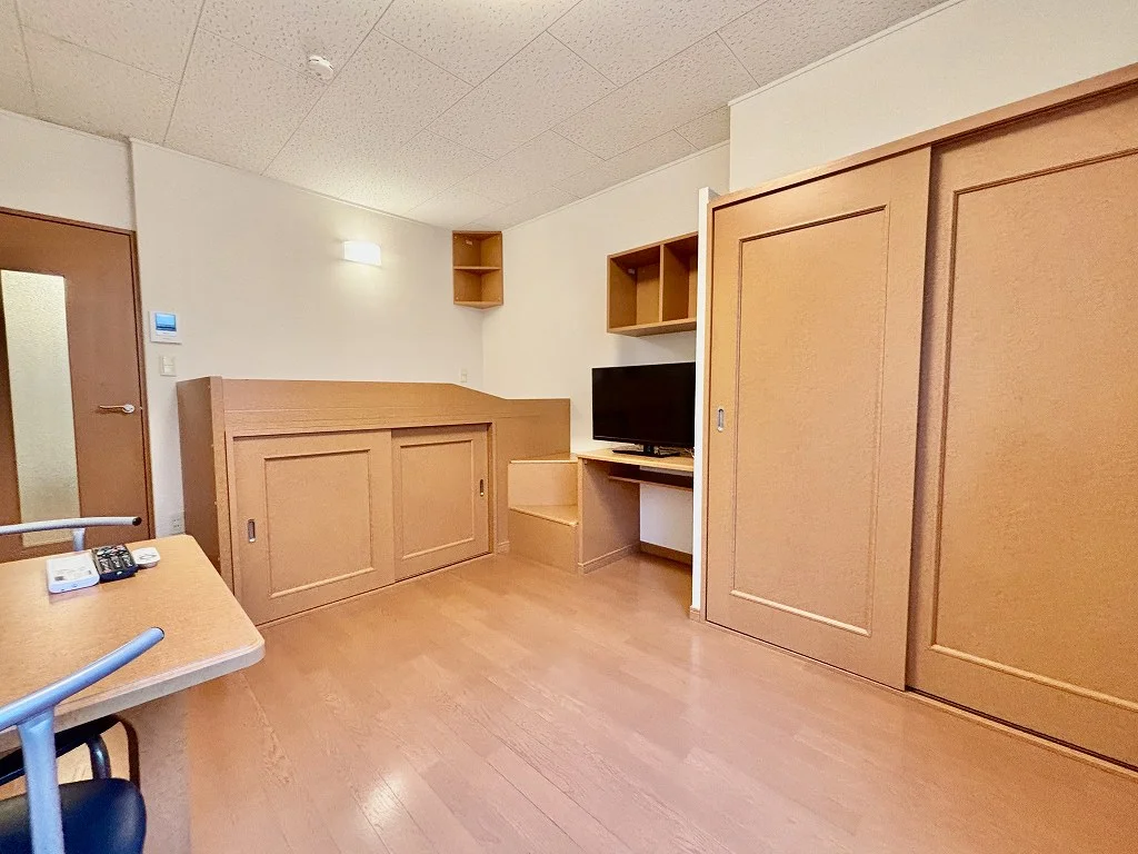 設備・仕様は号室により異なる為、現況を優先いたします。