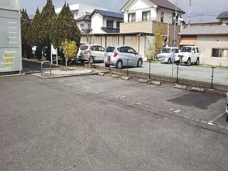 設備・使用は号室により異なる為、現況を優先致します。