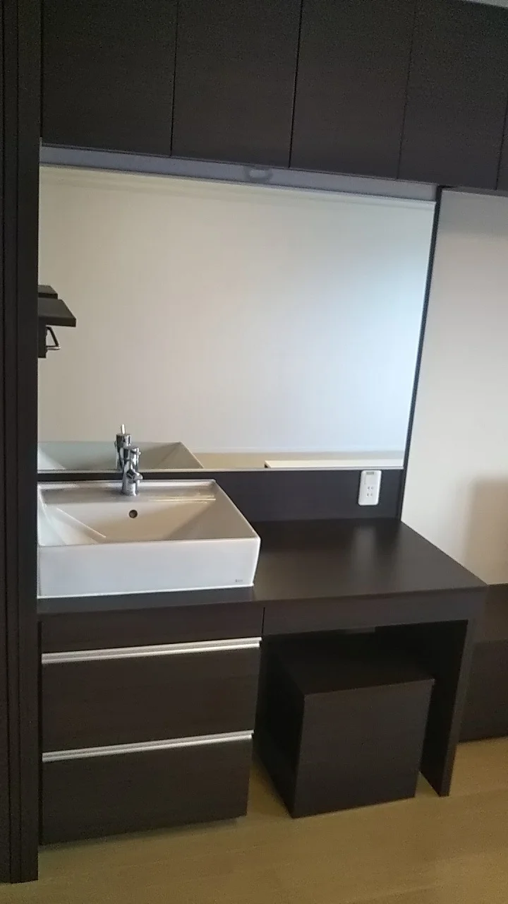 独立洗面台