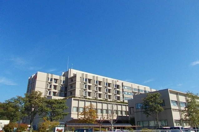秋田赤十字病院まで2500m