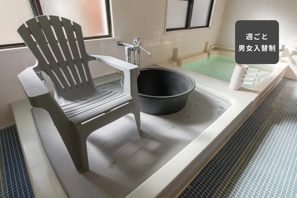 コンパクトですが、かわいらしい水風呂にととのいスペースまで！