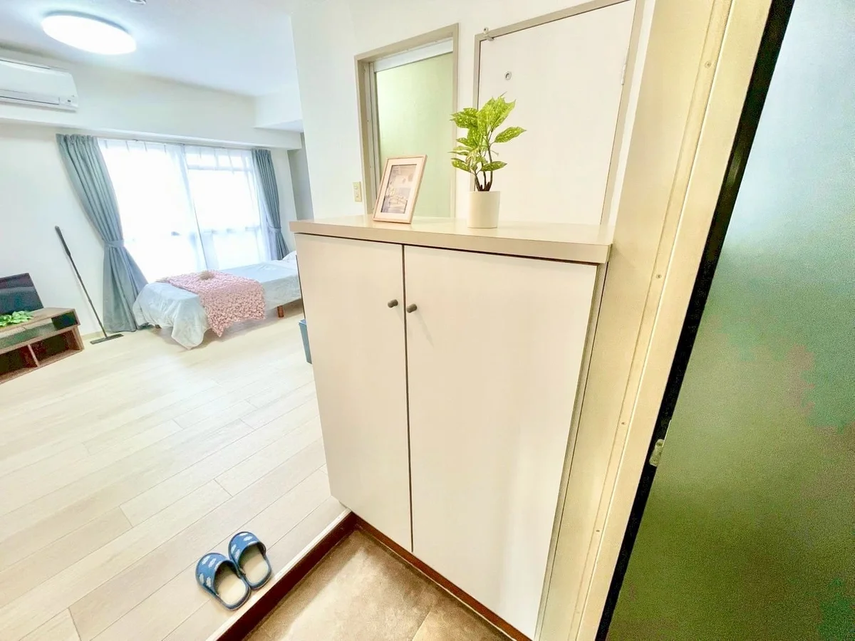 ※撮影用の観葉植物・食器調理器具・雑貨類等はございません。※図面・写真は現況優先。