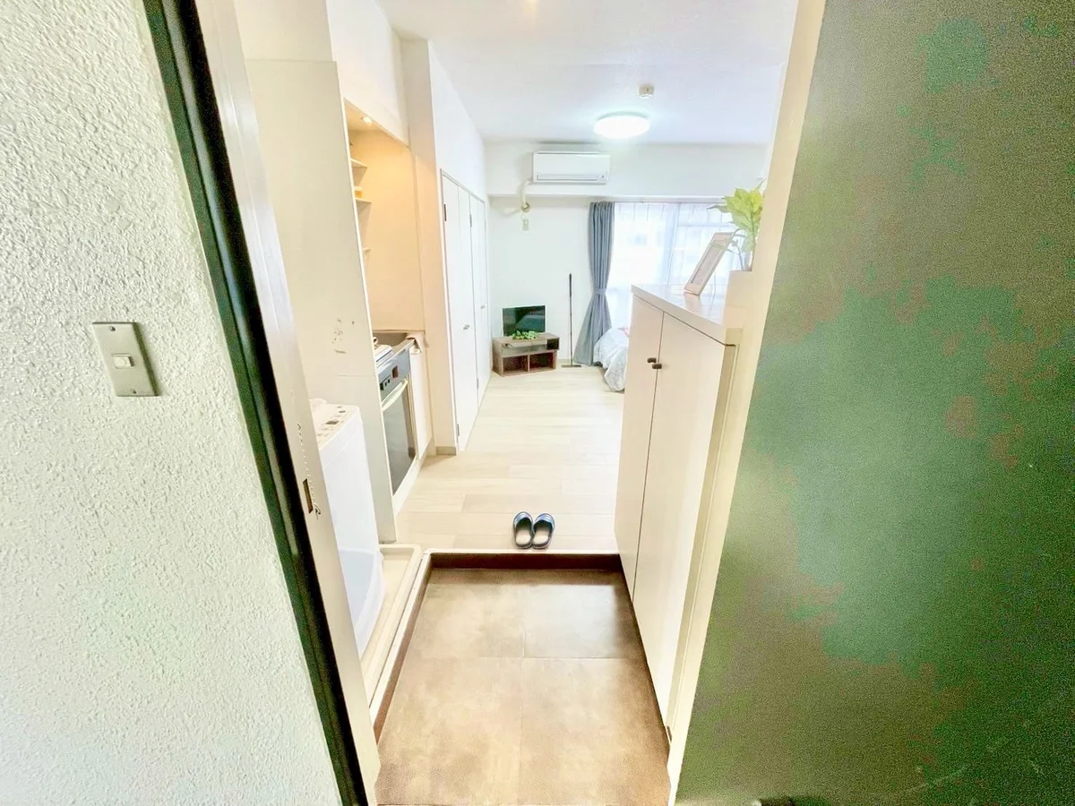 ※撮影用の観葉植物・食器調理器具・雑貨類等はございません。※図面・写真は現況優先。