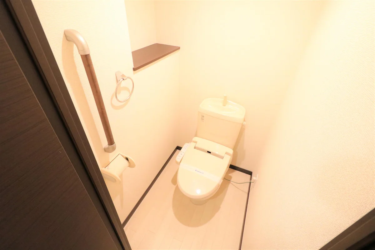 101-104/201-204号室のみ本仕様トイレ