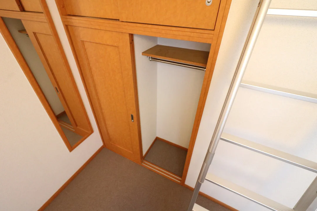 大型クローゼットにより女性の方でも収納が安心！