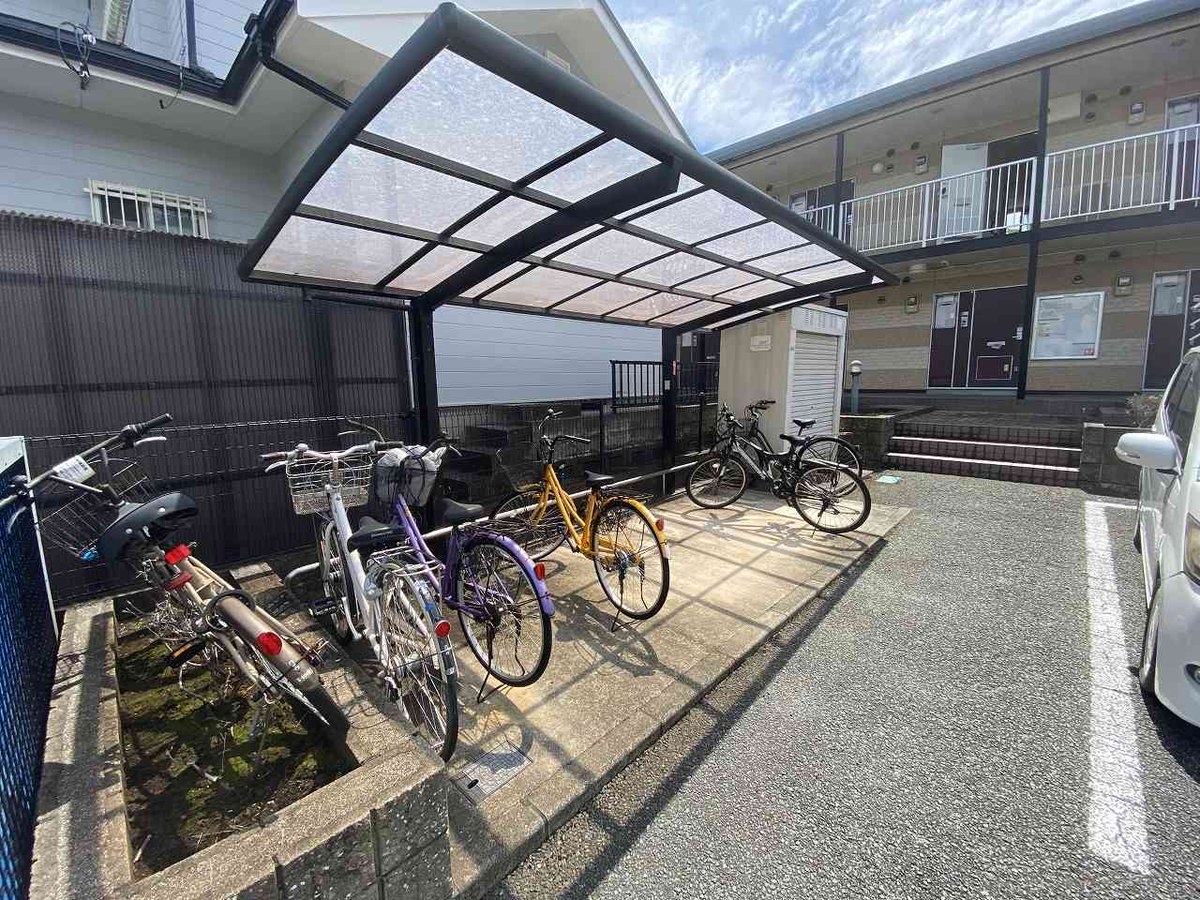 写真と現状が異なる場合は現状を優先します。