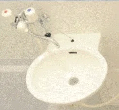 備品や設備仕様は号室等により異なります現地をご確認下さい。