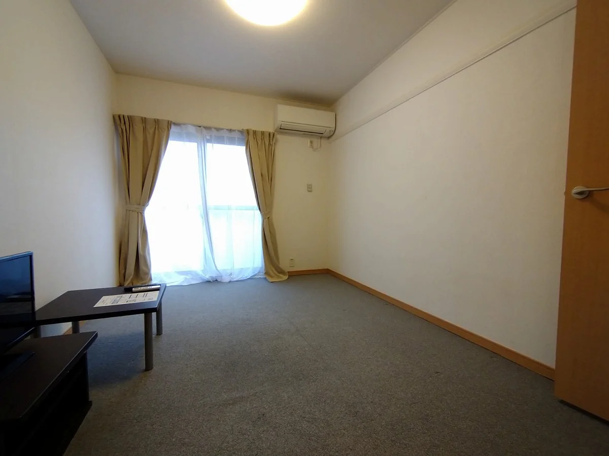 1階はフローリング仕様です。