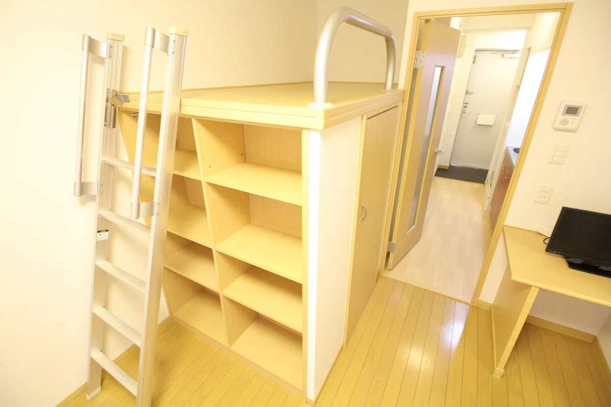 寝室としても収納としてもご利用いただけます。