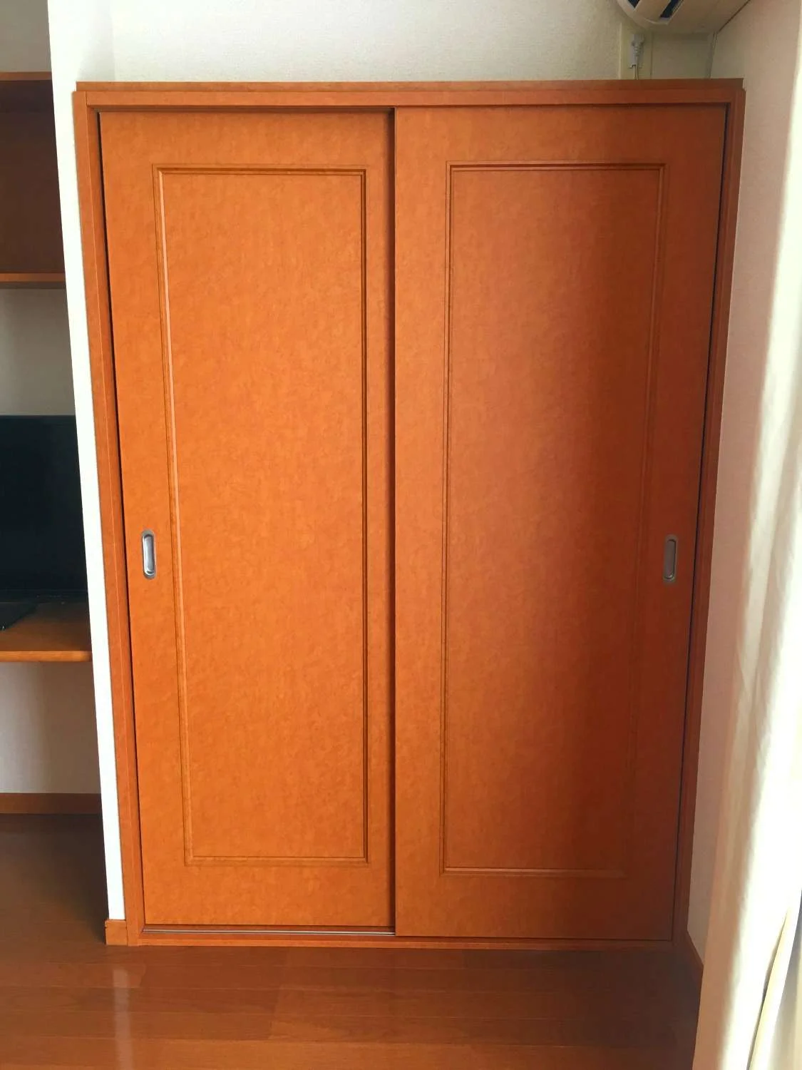 クローゼット付きで収納もばっちり。