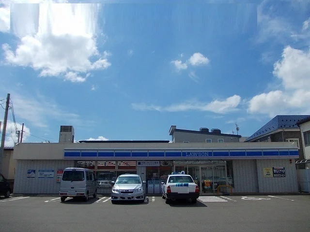 ローソン　泉ななかまど通店まで400m