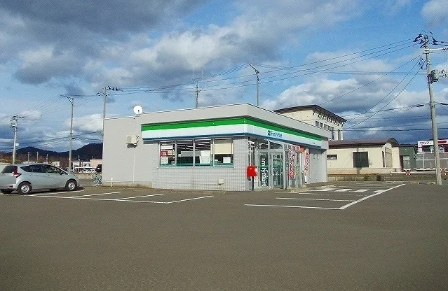 ファミリーマート大田面店まで700m