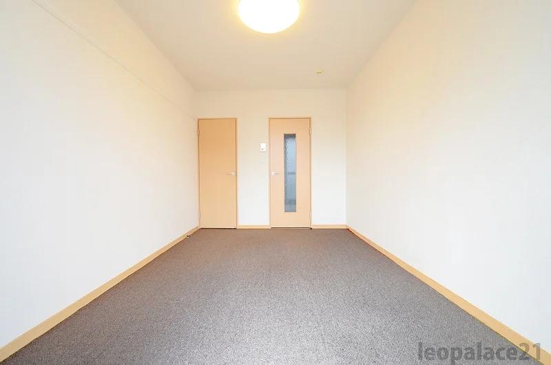 設備・仕様は号室により異なる為、現況を優先致します。