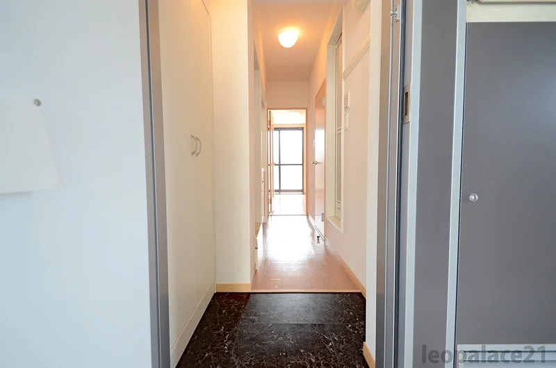 設備・仕様は号室により異なる為、現況を優先致します。