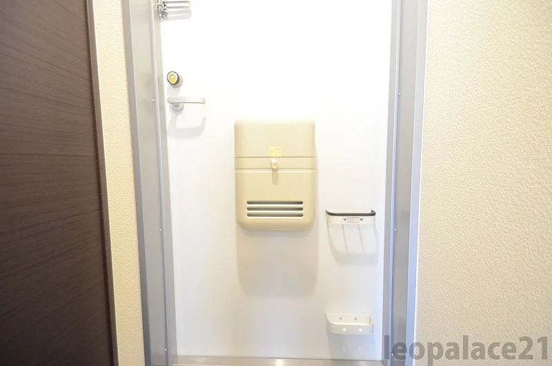 実際のお部屋と異なる場合がございます。