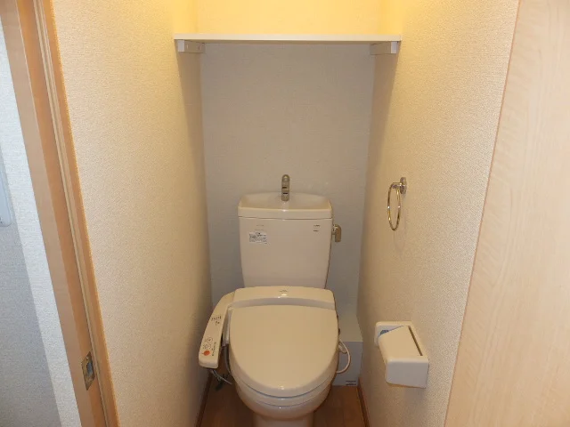 便利な温水便座付♪